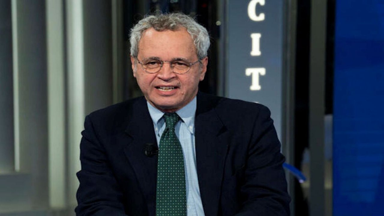 Enrico Mentana annuncia uno speciale sul caso Giletti: 'Non nascondiamo nulla'