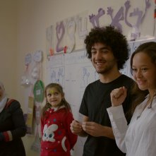 Bigger Than Us - Un mondo insieme: una foto del film