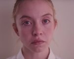 Sydney Sweeney nel teaser di Reality, film prodotto per HBO