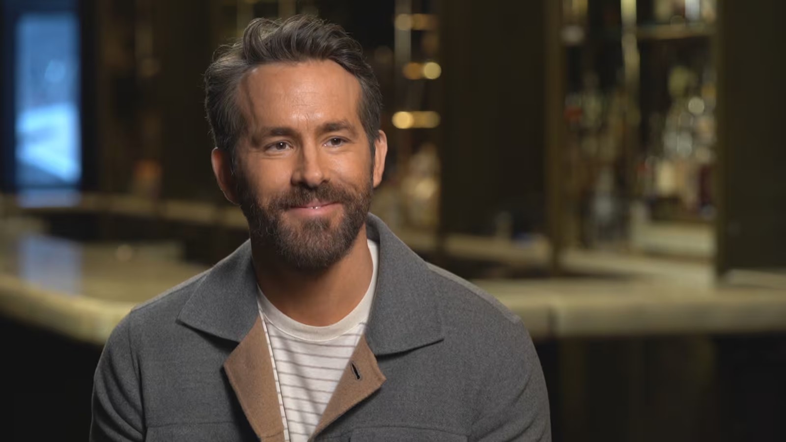 Ryan Reynolds, Jason Momoa, Vince Vaughn e Aubrey Plaza nel film Animal Friends