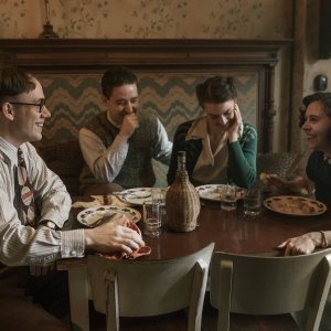 A Small Light: un'immagine della serie