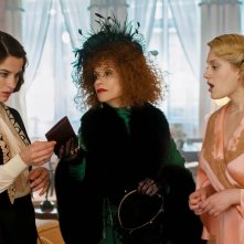 Mon Crime - La colpevole sono io: Nadia Tereszkiewicz, Rebecca Marder, Isabelle Huppert in una scena