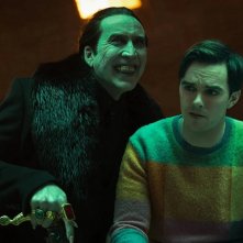 Renfield: Nicolas Cage, Nicholas Hoult in una scena del film