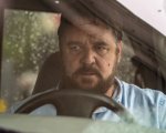 Il giorno sbagliato: Russell Crowe e il B-Movie perfetto da vedere su Netflix