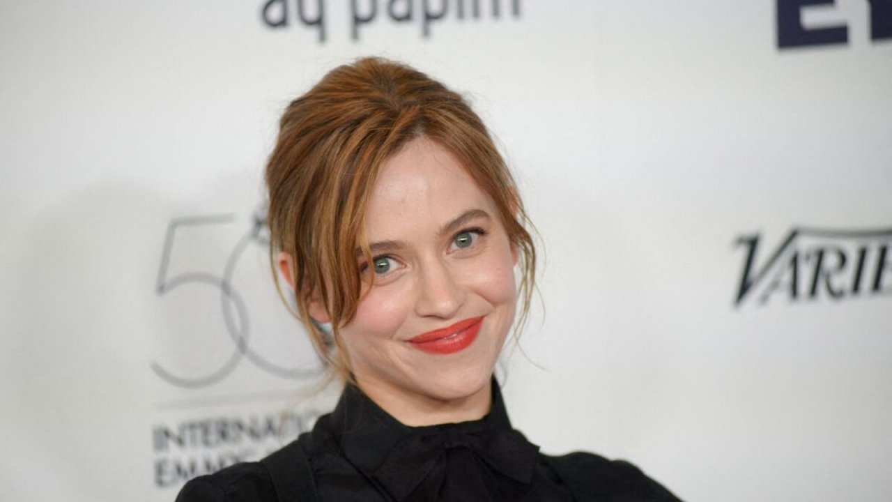 Luke Kirby e Lou de Laâge in Étoile, serie Prime Video sulla danza dai creatori di Una mamma per amica