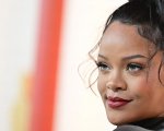 I Puffi: Rihanna darà voce a Puffetta nel nuovo film animato