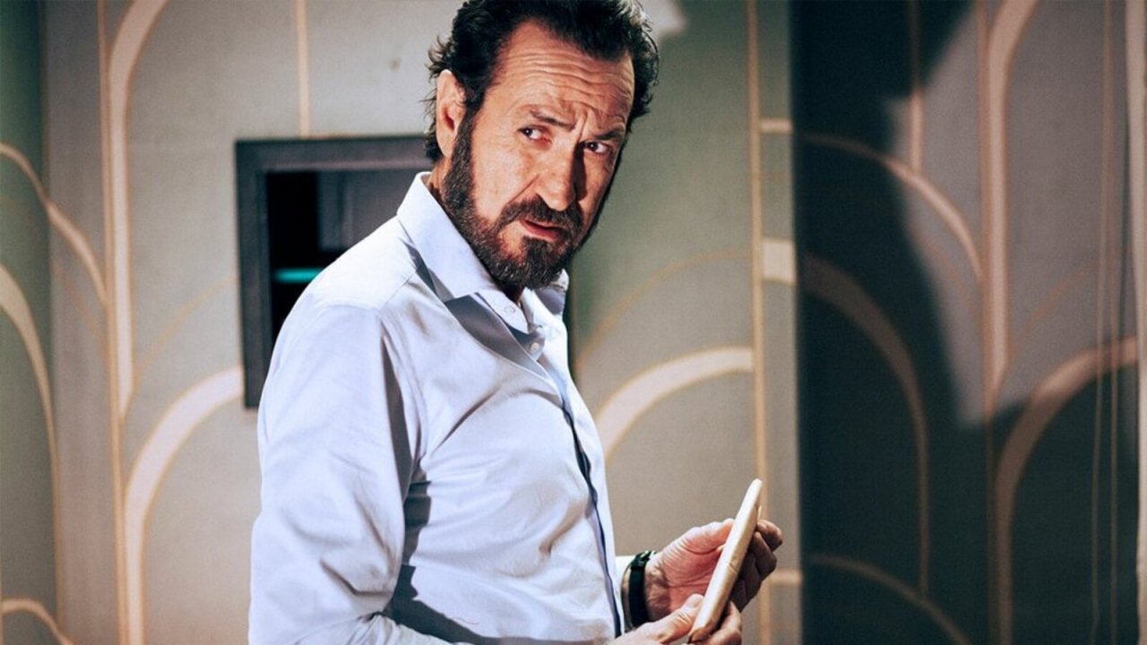 Villetta con ospiti con Marco Giallini, stasera su Rai 3: trama e cast del noir di Ivano De Matteo