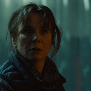 Creature di Dio: Emily Watson in una scena del film