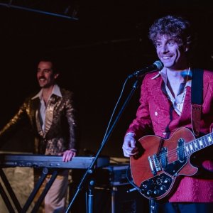 La quattordicesima domenica del tempo ordinario: Lodo Guenzi, Nick Russo in una scena