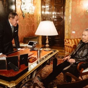La quattordicesima domenica del tempo ordinario: Gabriele Lavia, Massimo Lopez in una scena