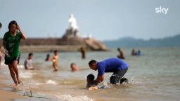 Pechino Express - La Via Delle Indie - Federica Pellegrini Torna A Nuotare