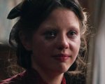 MaXXXine: Mia Goth e Halsey nella prima foto del film