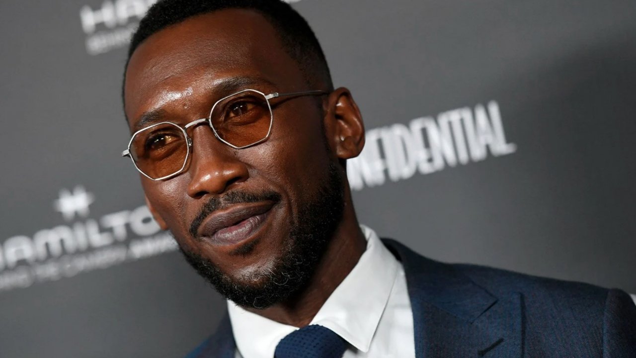 Blade: lo sviluppo del film Marvel è in pausa per via dello sciopero degli sceneggiatori