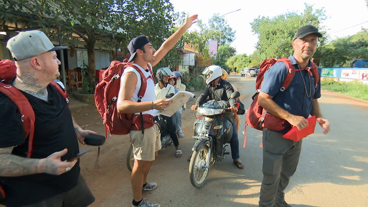 Pechino Express - La Via Delle Indie -   Tappa 9 Il Rap Degli Italo Americani