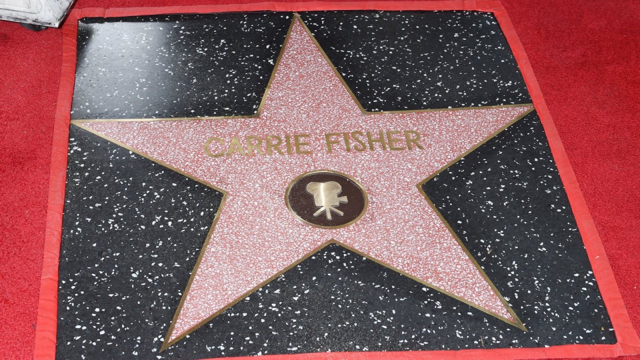 Carrie Fisher: la figlia Billie Lourd e Mark Hamill alla cerimonia per la sua stella sulla Walk of Fame (FOTO)