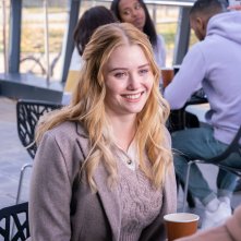 Uno splendido disastro: Virginia Gardner in una scena del film