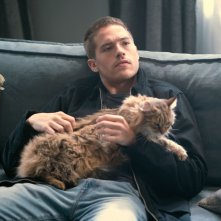 Uno splendido disastro: Dylan Sprouse in una scena del film