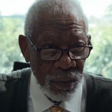 Muti: un primo piano di Morgan Freeman