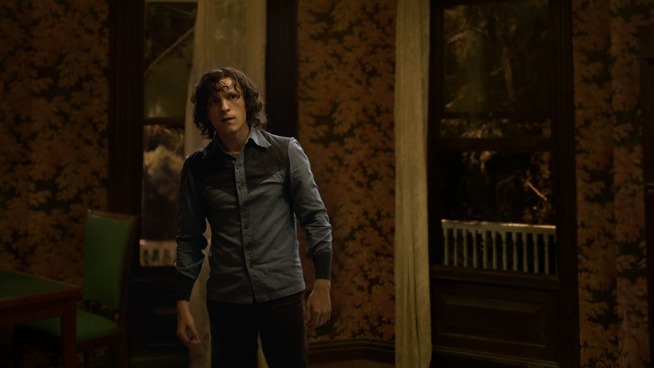 The Crowded Room: i traumi di Tom Holland nel trailer della nuova serie Apple TV+