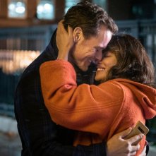 Love Again: Priyanka Chopra Jonas, Sam Heughan in una scena romantica