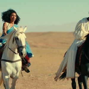 Regina Cleopatra: un momento della serie Netflix