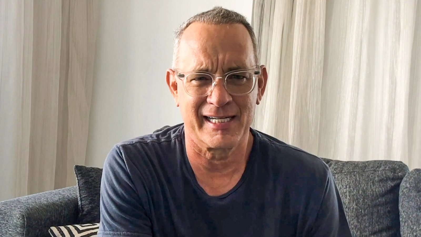 Tom Hanks contro la cancel culture: 'Decido io cosa mi offende'