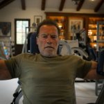 Arnold Schwarzenegger, per King Conan si sta sottoponendo ad allenamenti estremi a 78 anni