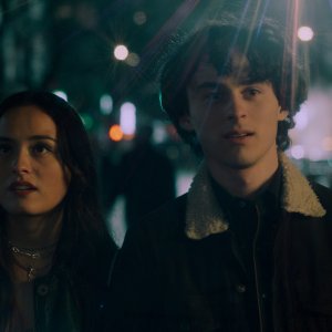 Città in fiamme: un'immagine della serie