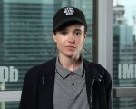 Elliot Page a torso nudo sui social: 'Finalmente sono felice per il mio corpo'
