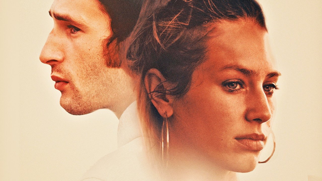 Signs of Love, la recensione: un (buon) film di strade e di amori