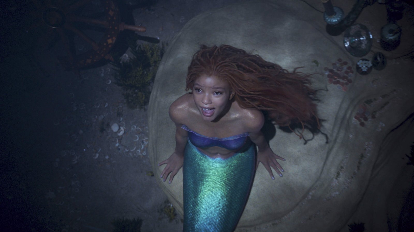 The Little Mermaid, the clip you've been waiting for: here is Halle Bailey "At the bottom of the sea"