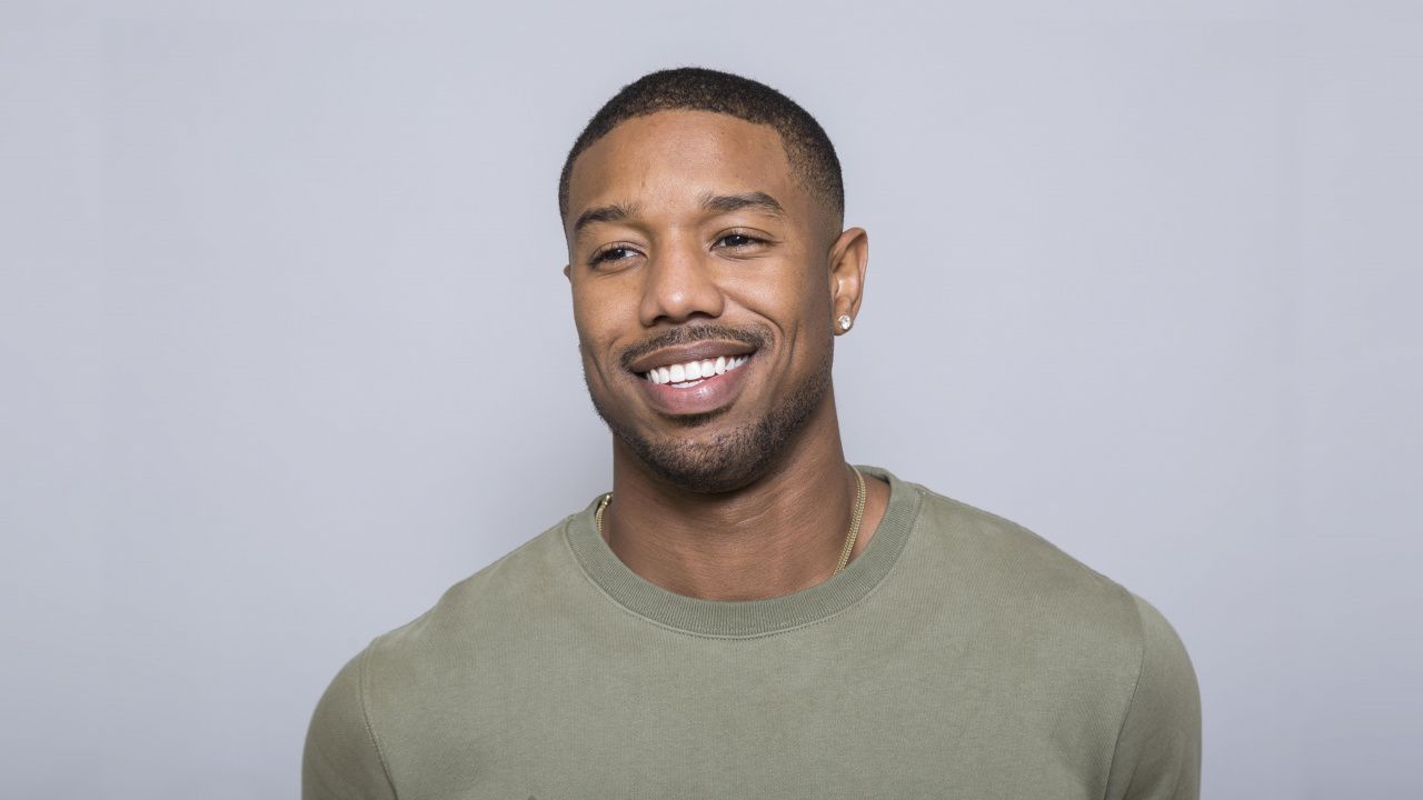 Michael B. Jordan e lo spot di Calvin Klein che fa girare la testa alle fan