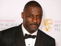 James Bond, Tom Hanks vuole Idris Elba come nuovo 007: 'Dategli la licenza di uccidere'
