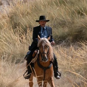 Strange Way of Life: Ethank Hawke a cavallo