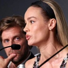 Cannes 2023: Brie Larson e il presidente Ruben Ostlund durante la conferenza stampa