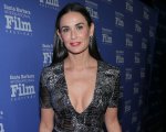 Demi Moore nonna sexy in bikini: la prima foto con la nipotina