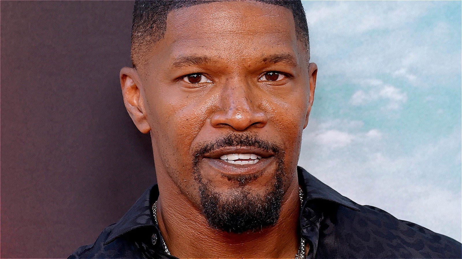 Jamie Foxx annuncia il ritorno al lavoro dopo le complicazioni mediche