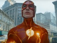 The Flash, Ezra Miller spiega perché il film 'è la storia delle origini di Barry Allen'