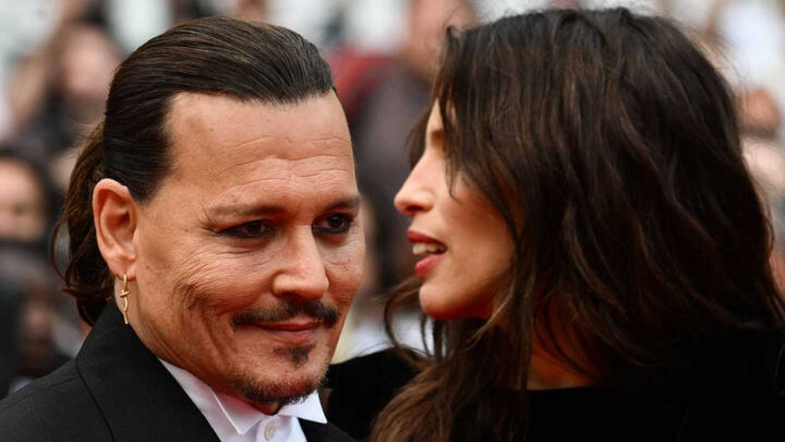 Cannes 2023, Jeanne du Barry: 'Più frustrante di un flop', i critici non apprezzano il film con Johnny Depp