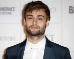 I dolori del giovane Werther, Douglas Booth tra le star del nuovo adattamento del romanzo