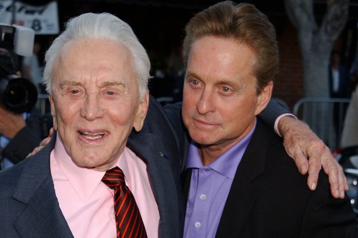 Michael Douglas annuncia il memoir: 'È tempo di raccontare la mia vera storia'