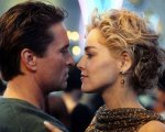 Michael Douglas replica a Sharon Stone sul litigio prima di Basic Instinct: 'Non ricordo nulla'