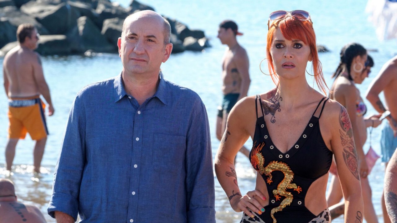 Come un gatto in tangenziale su Canale 5: trama  e cast del film con Antonio Albanese