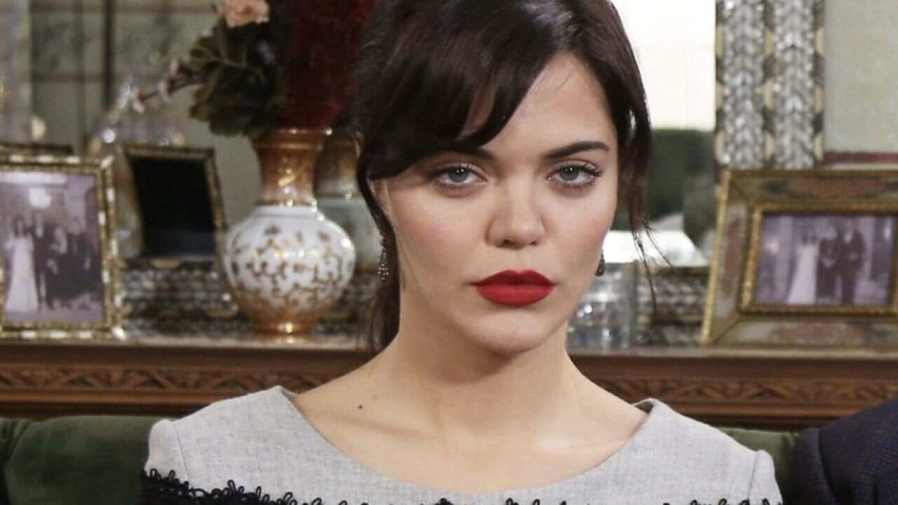 Terra Amara, anticipazioni trama del 21 maggio: Una nuova guerra inizia tra Zuleyha e Mujgan