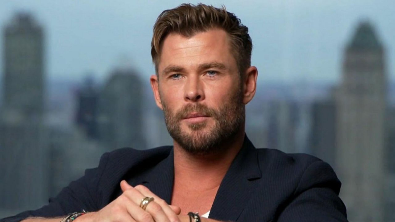 Tyler Rake 2, Chris Hemsworth sugli stunt: 'Sono i più difficili che abbia mai dovuto affrontare'