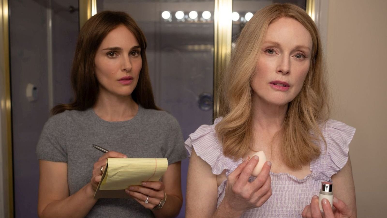 May December, la recensione: Natalie Portman vs. Julianne Moore? Zero a zero