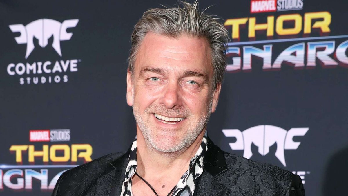 Ray Stevenson: il ricordo di James Gunn, Rosario Dawson e delle altre star