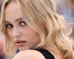 Lily-Rose Depp irriconoscibile sul set di Werwulf, il nuovo film di Robert Eggers