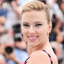 Asteroid City: il sorriso di Scarlett Johansson a Cannes 2023