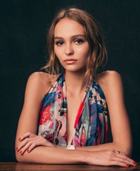 Locandina di Lily-Rose Depp